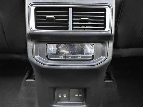 New 2026 Volkswagen Atlas Peak Edition AWD/4WD image 23