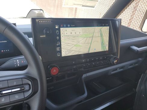 New 2025 Chevrolet Brightdrop 400 FWD image 15