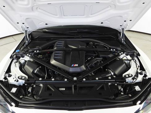 Used 2025 BMW M4 Competition image 6