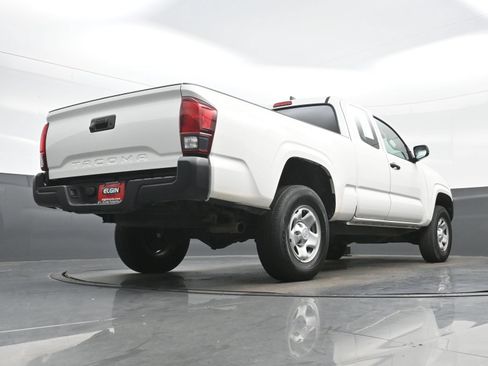 Used 2022 Toyota Tacoma SR AWD/4WD image 30