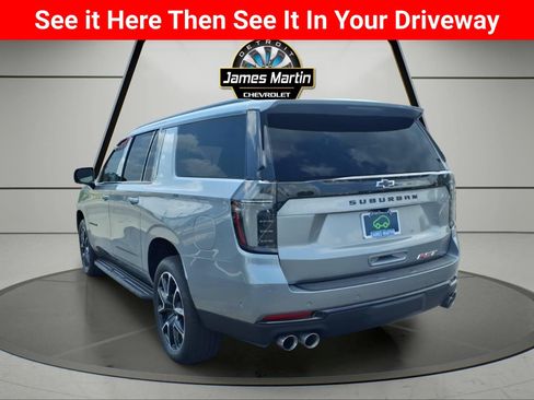 Certified 2025 Chevrolet Suburban RST w/ Comfort Package AWD/4WD image 6