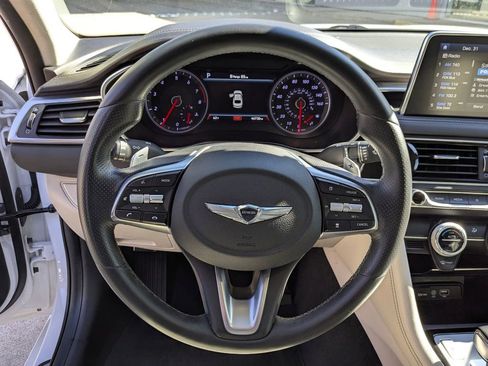 Used 2020 Genesis G70 2.0T image 17