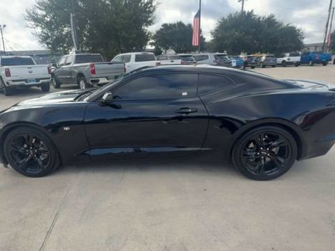 Used 2023 Chevrolet Camaro LT w/ RS Package RWD image 5