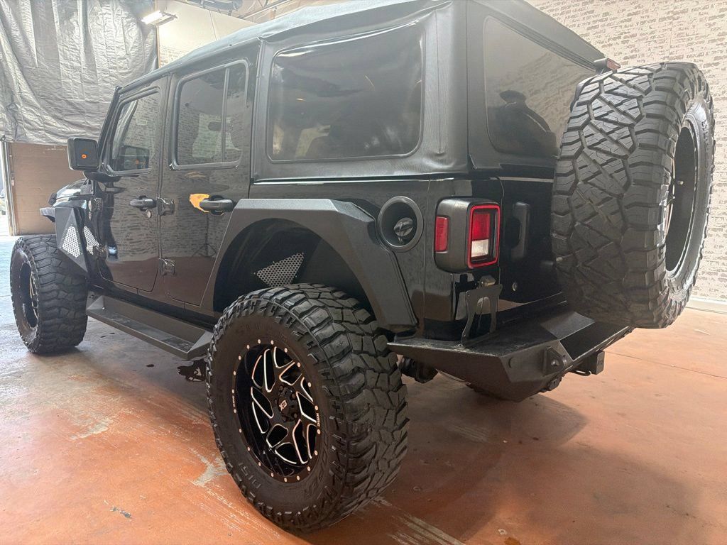 Used 2018 Jeep Wrangler Unlimited Sport S AWD/4WD image 5