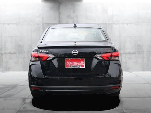 New 2025 Nissan Versa SR w/ Trunk Package image 6