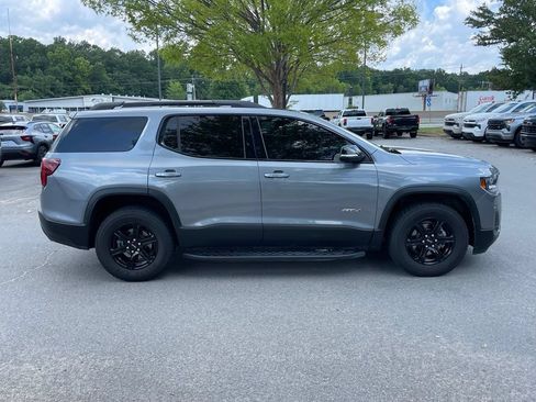 Used 2022 GMC Acadia AT4 w/ Technology Package AWD/4WD image 9