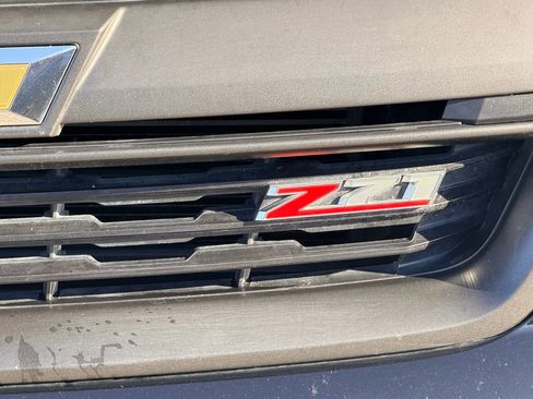 Used 2016 Chevrolet Colorado Z71 image 3