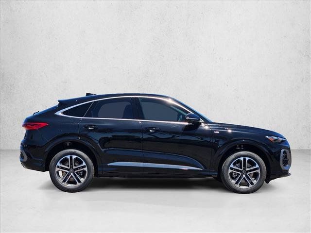 New 2026 Audi Q5 Premium AWD/4WD image 5
