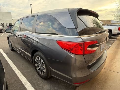 Used 2024 Honda Odyssey EX-L image 3