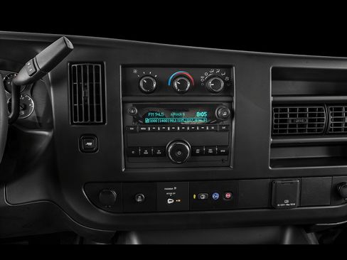 Used 2020 GMC Savana 2500 w/ Driver Convenience Package RWD image 20