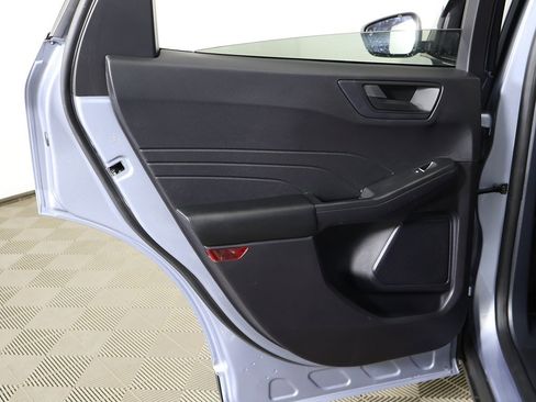 Used 2022 Ford Escape SE w/ Convenience Package image 23