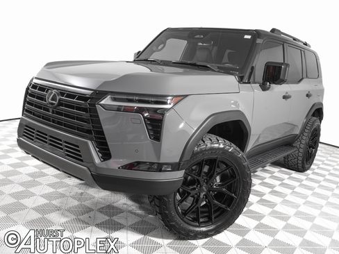 Used 2024 Lexus GX 550 image 1