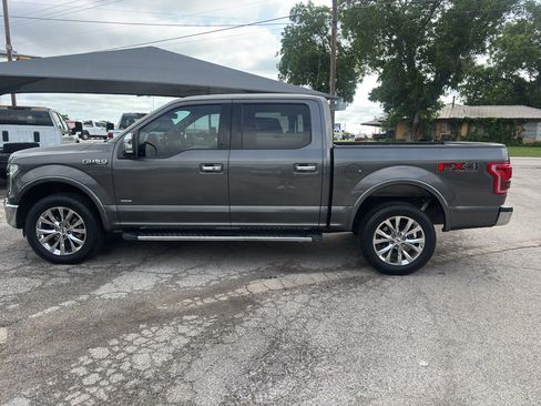 Used 2016 Ford F150 Lariat w/ Equipment Group 502A Luxury AWD/4WD image 10