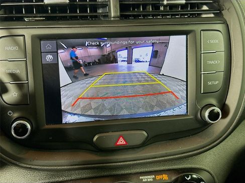 Certified 2024 Kia Soul LX w/ Option Group 015 FWD image 15
