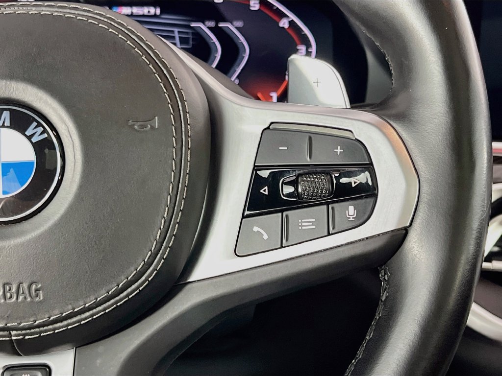 Used 2022 BMW X5 M50i AWD/4WD image 15