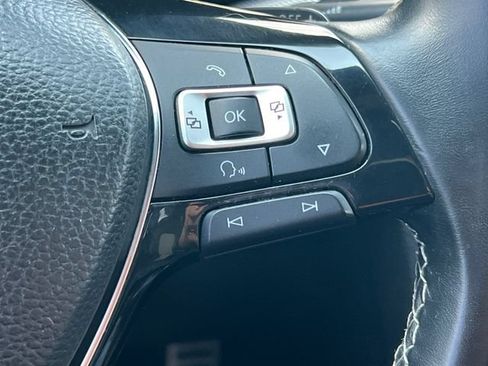 Used 2018 Volkswagen Passat 3.6 FWD image 20