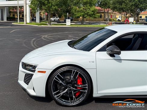 Used 2023 Audi R8 V10 performance AWD/4WD image 44