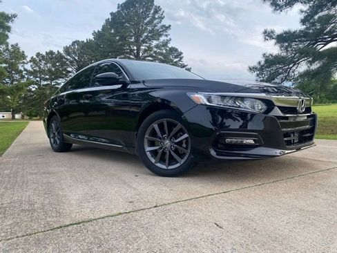 Used 2020 Honda Accord EX-L image 2
