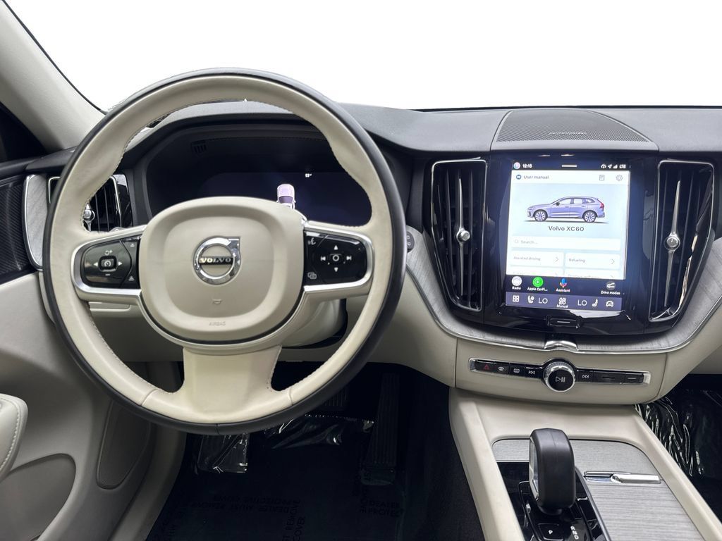 Used 2024 Volvo XC60 B5 Plus w/ Protection Package Premier AWD/4WD image 54
