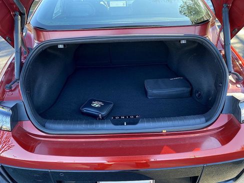 Used 2023 Hyundai Ioniq 6 SEL image 22