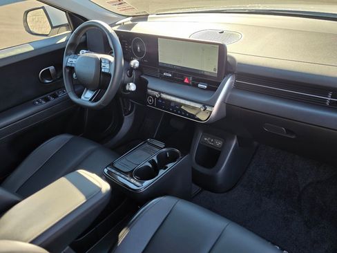 Certified 2025 Hyundai Ioniq 5 SEL image 8