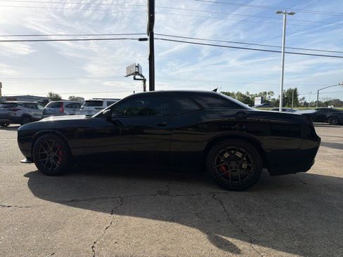 Used 2022 Dodge Challenger SRT Hellcat w/ Plus Package image 10
