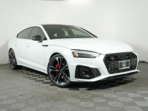 Used 2024 Audi S5 Prestige AWD/4WD image 9