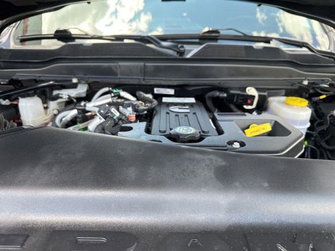 Used 2026 RAM 2500 Limited AWD/4WD image 12