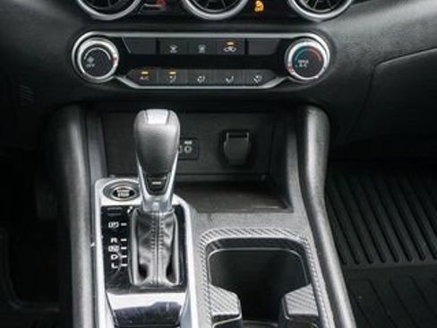 Certified 2023 Nissan Sentra SV FWD image 18