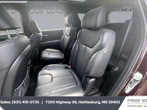 Used 2024 Hyundai Palisade Calligraphy FWD image 19