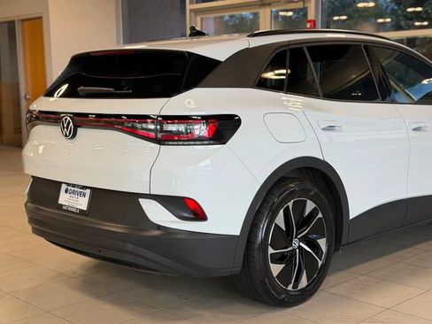 Used 2022 Volkswagen ID.4 Pro RWD image 10