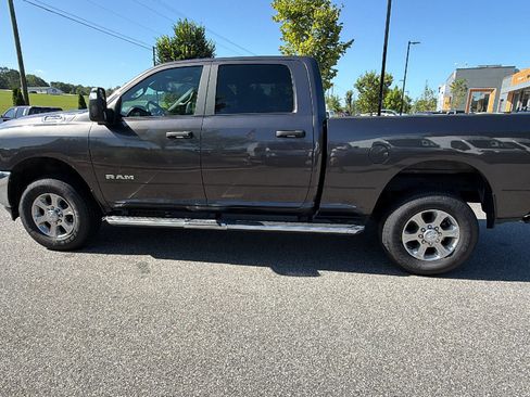 Used 2026 RAM 2500 Big Horn AWD/4WD image 11