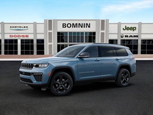New 2026 Jeep Grand Cherokee L Limited w/ Limited Altitude Package AWD/4WD image 2