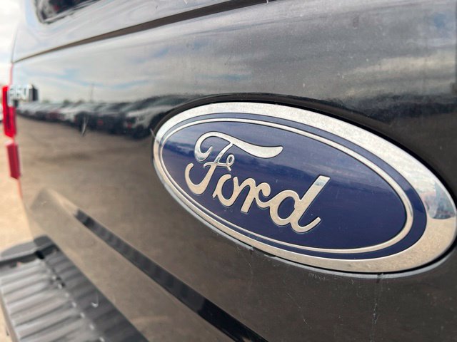 Used 2015 Ford F150 Lariat AWD/4WD image 13