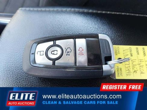 Used 2020 Ford Fusion SE image 21