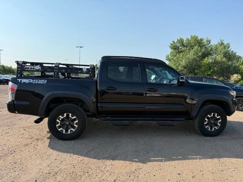 Used 2021 Toyota Tacoma TRD Off-Road w/ Technology Package AWD/4WD image 7