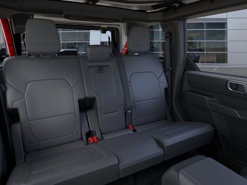 New 2026 Ford Bronco Badlands image 12