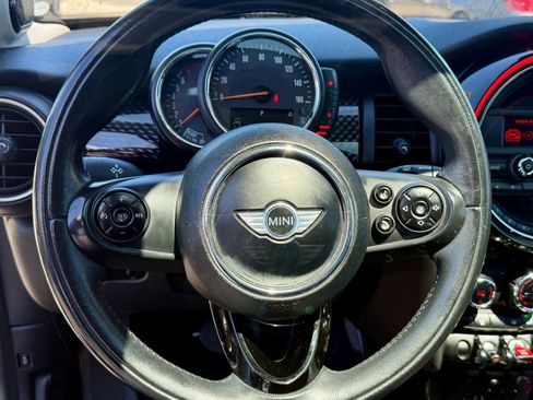 Used 2015 MINI Cooper S image 14