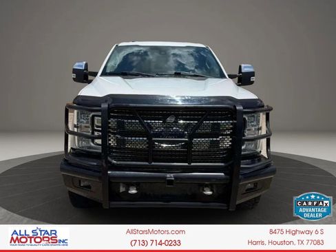 Used 2019 Ford F250 Lariat w/ Lariat Ultimate Package AWD/4WD image 5