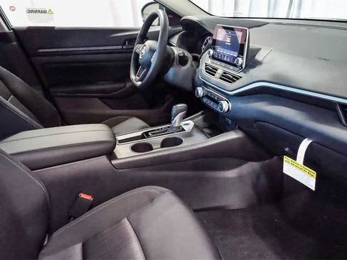 New 2025 Nissan Altima 2.5 S image 16