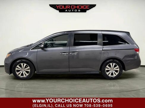 Used 2016 Honda Odyssey SE image 2