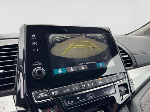 Used 2019 Honda Odyssey Touring image 23