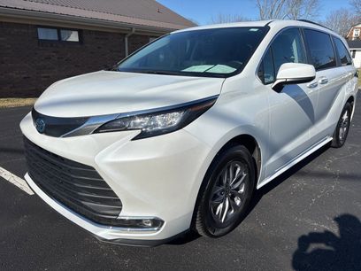 Used 2023 Toyota Sienna XLE
