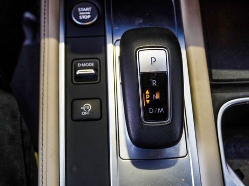 Used 2023 INFINITI QX60 Luxe w/ Vision Package image 34