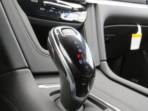 New 2025 Cadillac XT5 Luxury w/ LPO, Floor Liner Package image 29