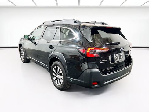 Used 2023 Subaru Outback Premium AWD/4WD image 6