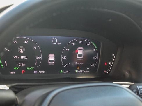 Used 2024 Honda Accord Sport image 30