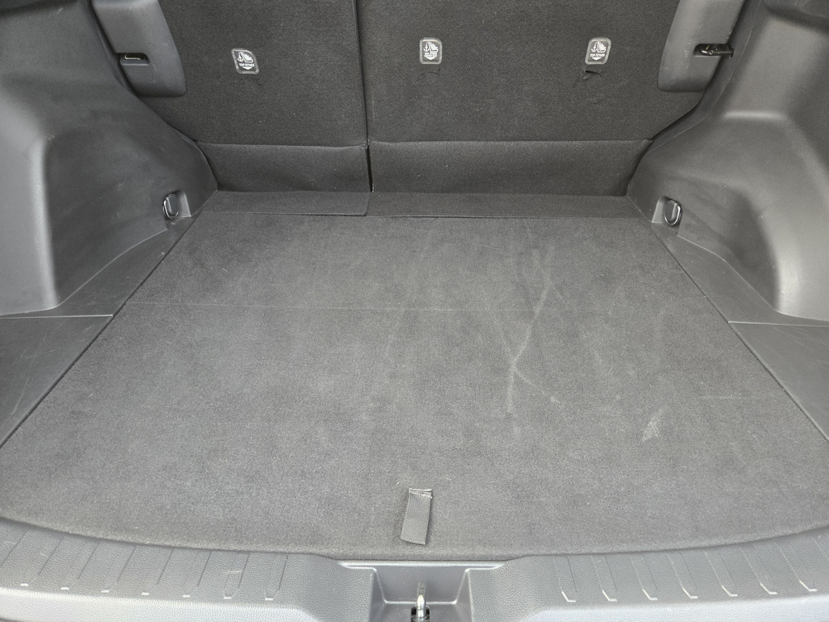 Used 2025 Toyota RAV4 XLE FWD image 27