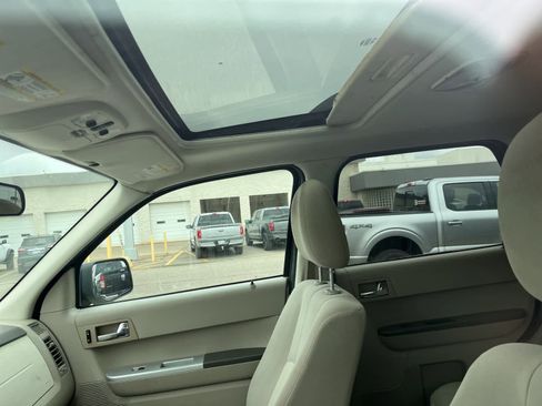 Used 2008 Mercury Mariner 2WD image 24