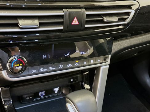 Used 2022 Kia Seltos EX image 24